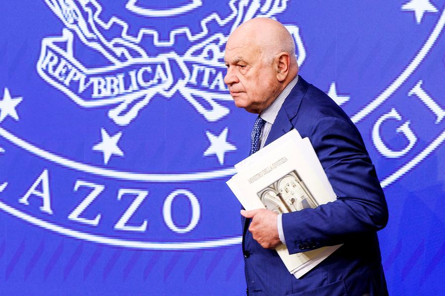 Abuso d’ufficio, che cosa cambierà con lo stop