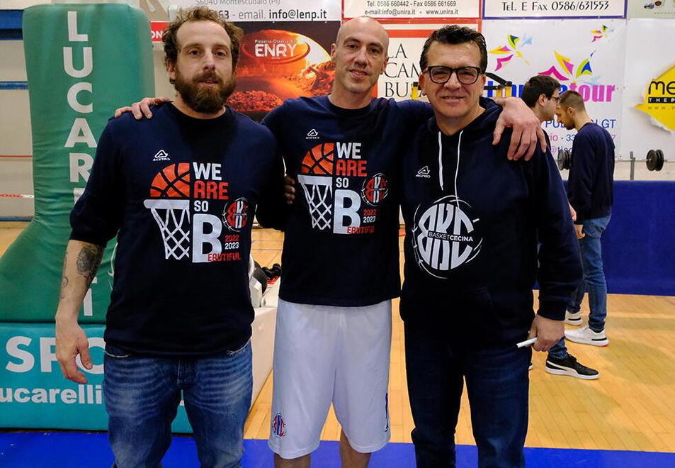 Giovanni Bruni con i coach Andrea Da Prato (a destra)  e Giuliano Biancani