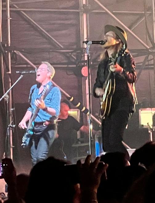 The Lumineers esaltano Ferrara: «Incantati dalla vostra città»