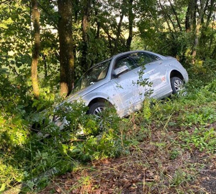 Tre furti a ruota a Pavullo: una Mercedes rubata e due blitz in appartamenti