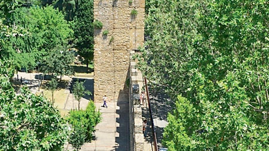 Firenze, viaggio nei tunnel sotto l’Arno