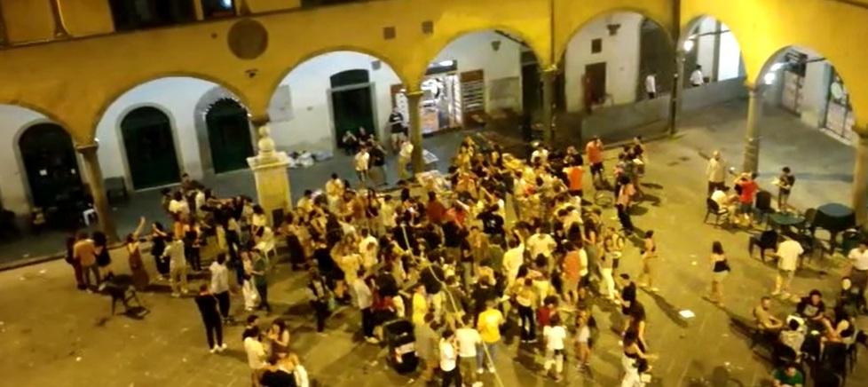 Pisa, altra notte di caos alle Vettovaglie: «Ora causa civile verso il Comune»