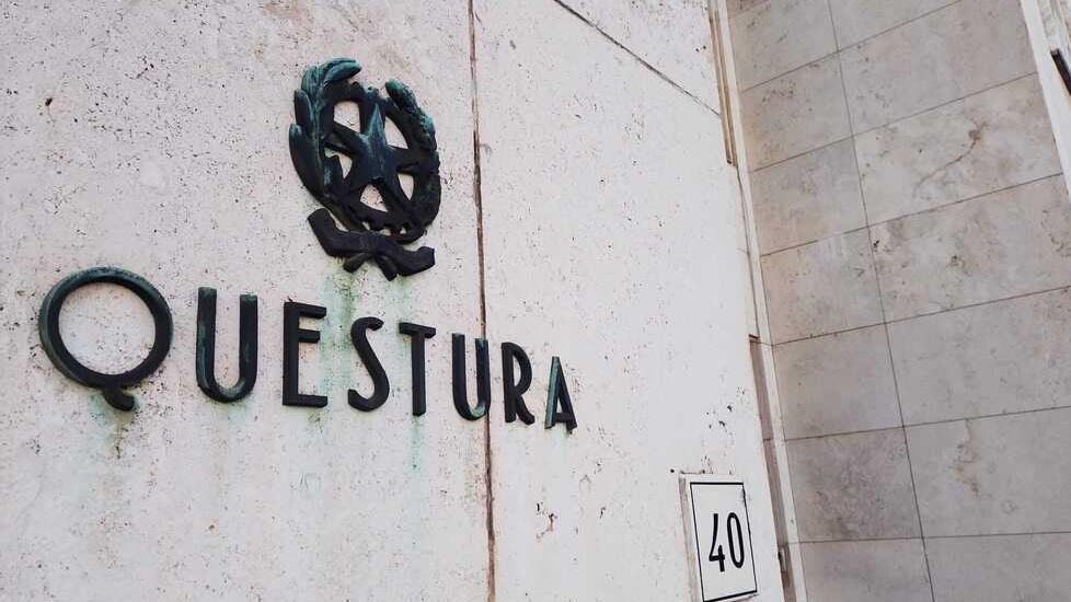Video hard, la rabbia delle donne del volontariato livornese: «Quell’uomo deve essere allontanato»
