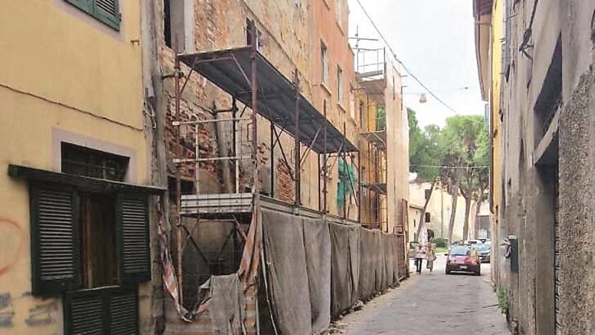 Pistoia, ponteggio di via Buonfanti: decide il Consiglio di Stato