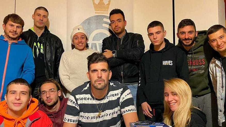 Rosignano, un gruppo di giovani crea un’impresa di eventi: «Ma qui si lavora poco»