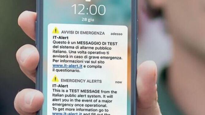 Allerta catastrofi in Toscana, arriva il test con uno squillo simultaneo su tutti i cellulari