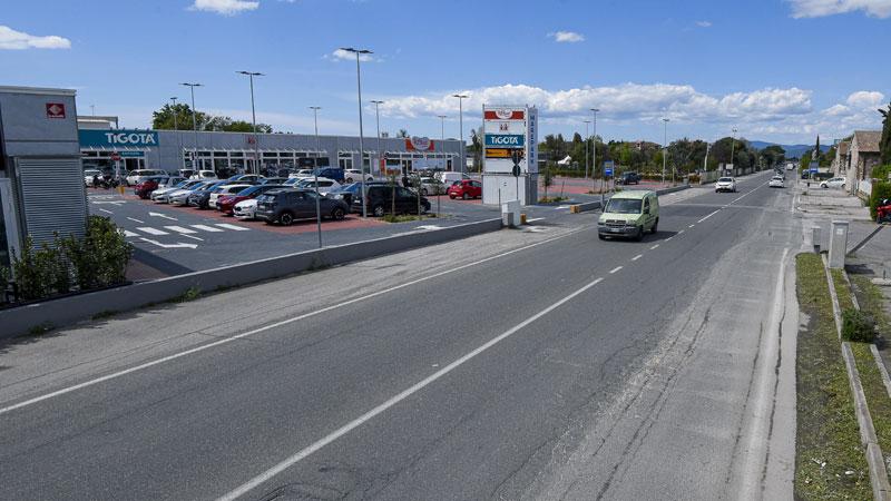 Via Castiglionese, 550 firme per chiedere le strisce pedonali