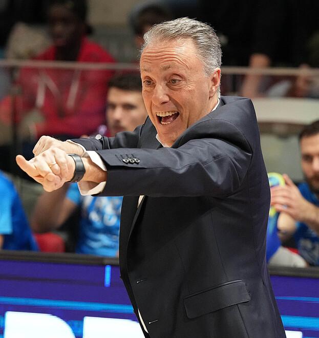 Una Dinamo da Oscar del basket: premio Reverberi a Bucchi e Devecchi