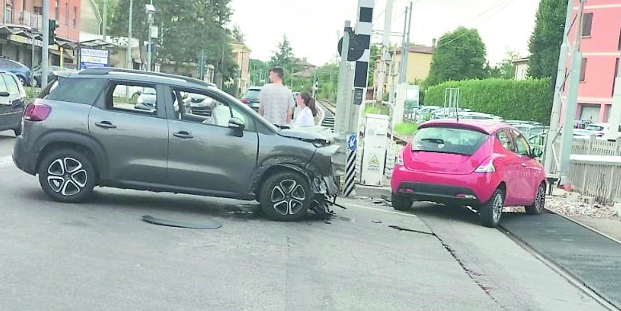 Savignano: l’incidente manda in tilt i treni 