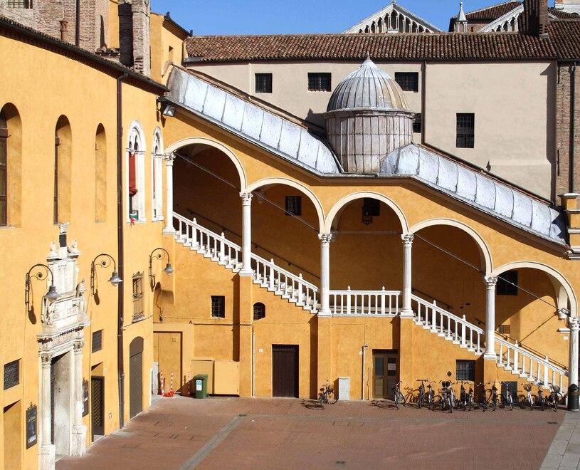 Licenziata dal Comune, ritornerà presto in ufficio