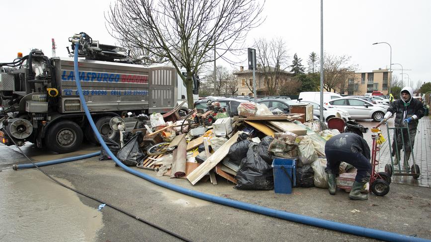 «Molti cittadini di Nonantola, Bomporto e Bastiglia attendono ancora il 100% dei rimborsi dell’alluvione»<br type="_moz" />