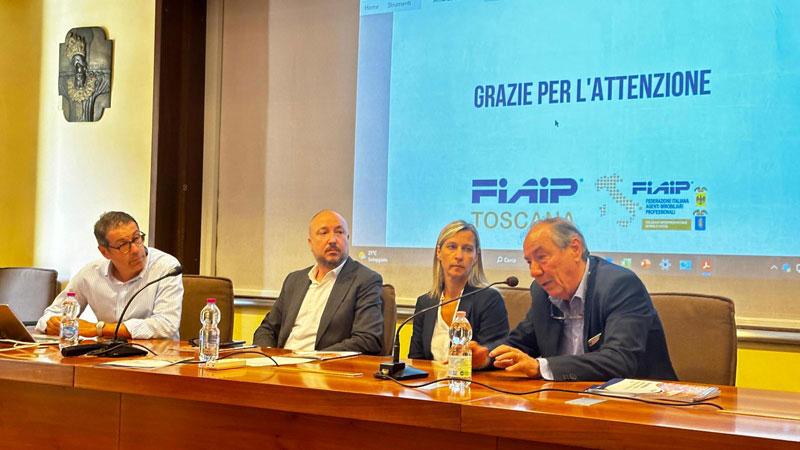 La Versilia trascina il mercato delle case: prezzi e compravendite in crescita