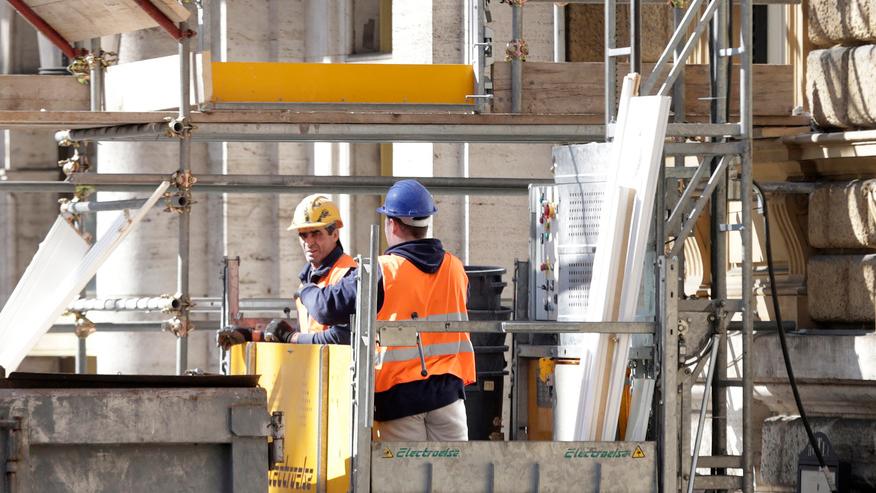 Edilizia, sì al nuovo contratto: «Una boccata di ossigeno»
