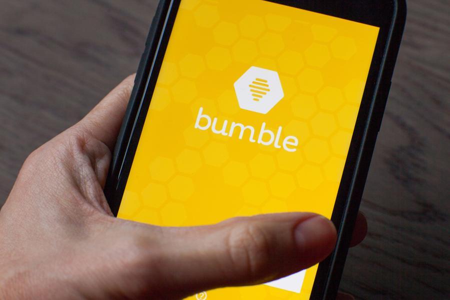 Così è lei a scegliere lui: cos’è Bumble, la dating-app che sta spopolando