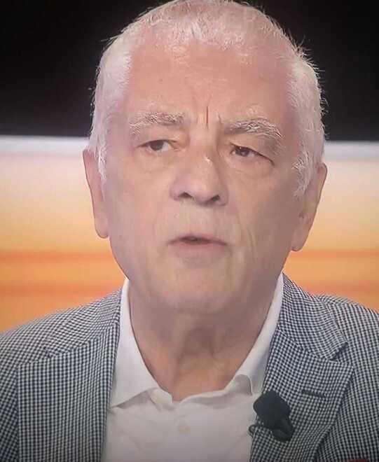 Caliendo, il ritorno. L'ex presidente del Modena compare in tv e annuncia: «Mirino sull’India»<br type="_moz" />
