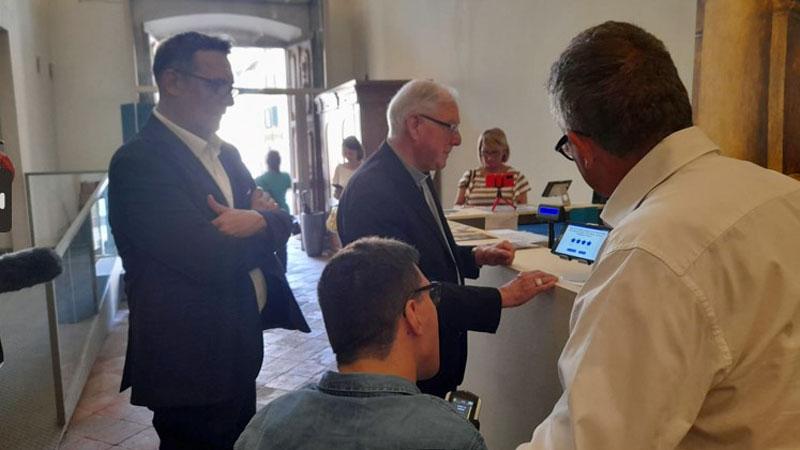 Un questionario online per la promozione del turismo a Pescia