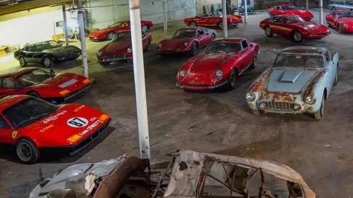 Collezione di costose Ferrari travolte dall’uragano finiscono all’asta