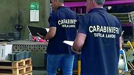 Clandestini e lavoratori in nero: denunciato imprenditore 46enne