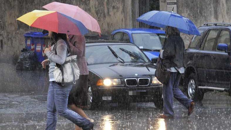 Allerta meteo arancione: a Cecina chiuse le scuole e i parchi
