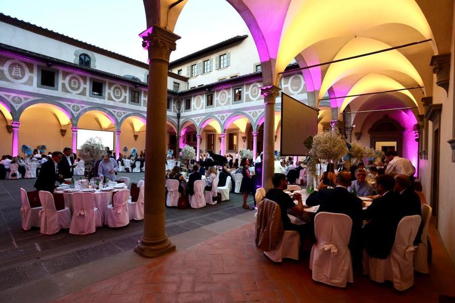 L’Istituto degli Innocenti festeggia, il “Nocentino” va ai vigili del fuoco