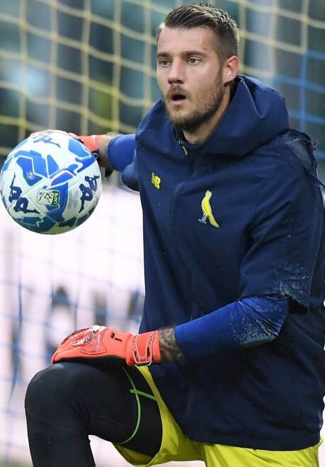 Il Modena prende forma: dopo Manconi e Cotali, adesso tocca all'ex Reggiana Cauz<br type="_moz" />
