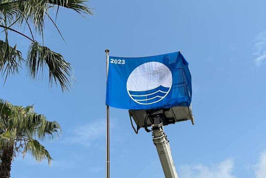 
	La bandiera blu a Torregrande

