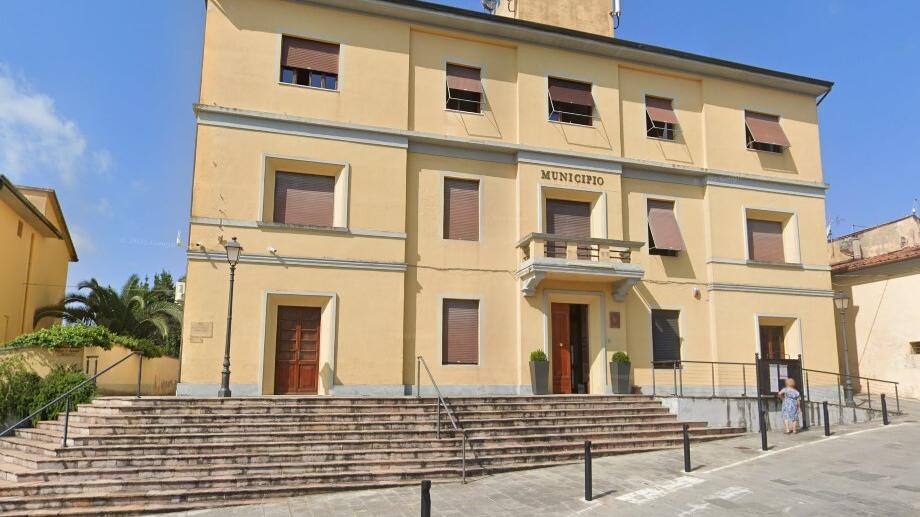 Il palazzo comunale di Crespina Lorenzana
