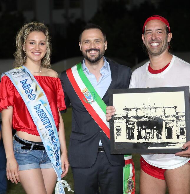 Miss Montecatini, il sindaco e capitan Bonciolini