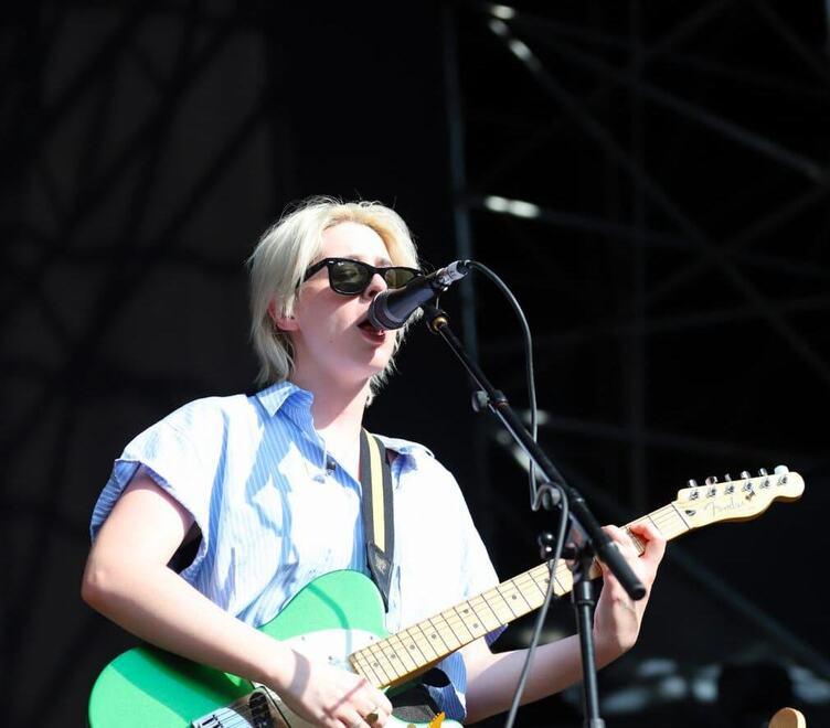 Tutti comodi fino a sera sul Listone: ma che artisti e show di sonorità