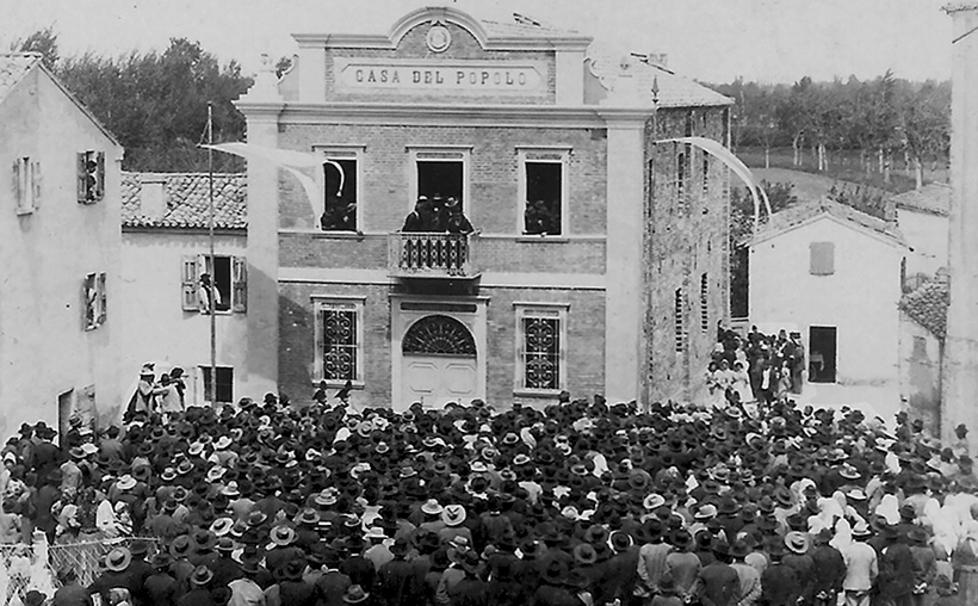 Bondeno, il tesoro di Marco: quando le cartoline raccontano la storia
