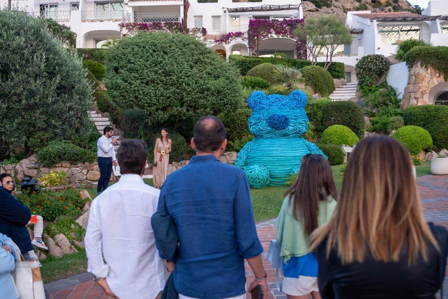 Arzachena, inaugurata la nuova opera dell’artista Emanuela Giacco