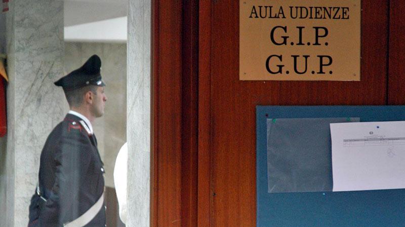 Grosseto, condannato ad altri venti mesi lo “stalker del pianerottolo”