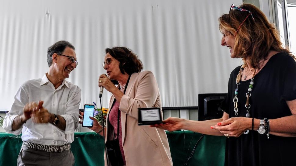 Livorno, l’addio alla cattedra di prof Cannito: «Ai ragazzi dico di vivere a pieno»