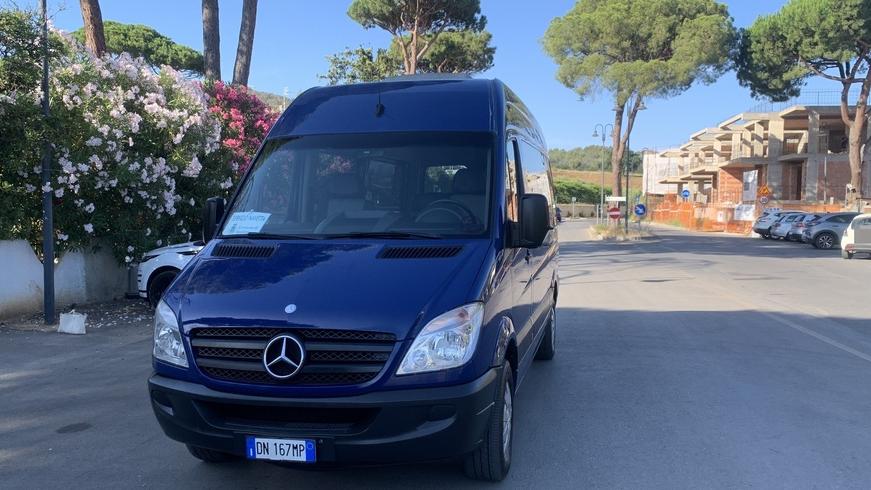 Scarlino, il ritorno del bus navetta gratuito. Due giri la mattina e il pomeriggio