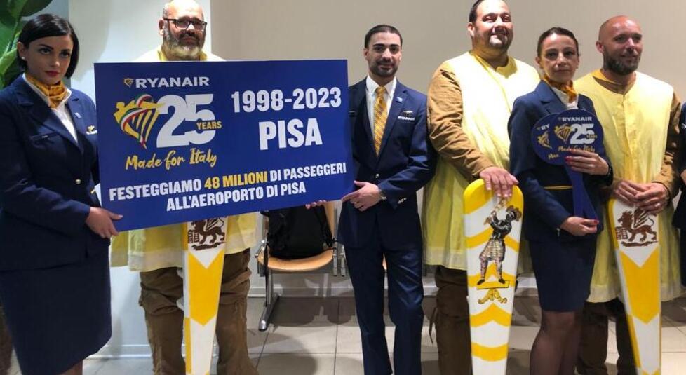 Viaggi, Ryanair festeggia a Pisa i 25 anni in Italia. E annuncia 5 nuove rotte