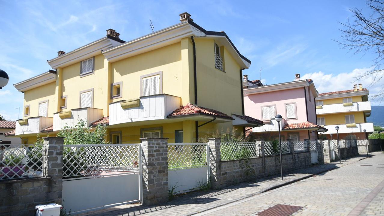 Lucca, case all’asta a 60mila euro a cinque minuti dal centro