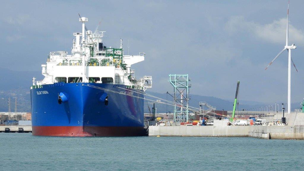 Rigassificatore di Piombino, si va avanti così: il Tar rinvia tutto a dicembre