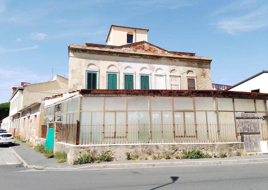 Livorno, nell’ex sede di Aamps in via Bandi case, parcheggi, verde e palestra
