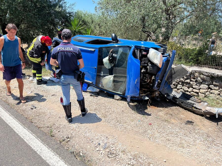 Sassari, scontro frontale fra due veicoli: grave uno dei 3 feriti