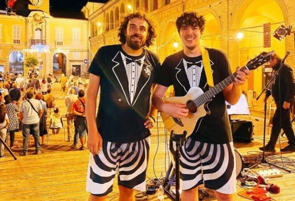 Emilia loves Romagna a Felina tra cena, ballo liscio e comicità