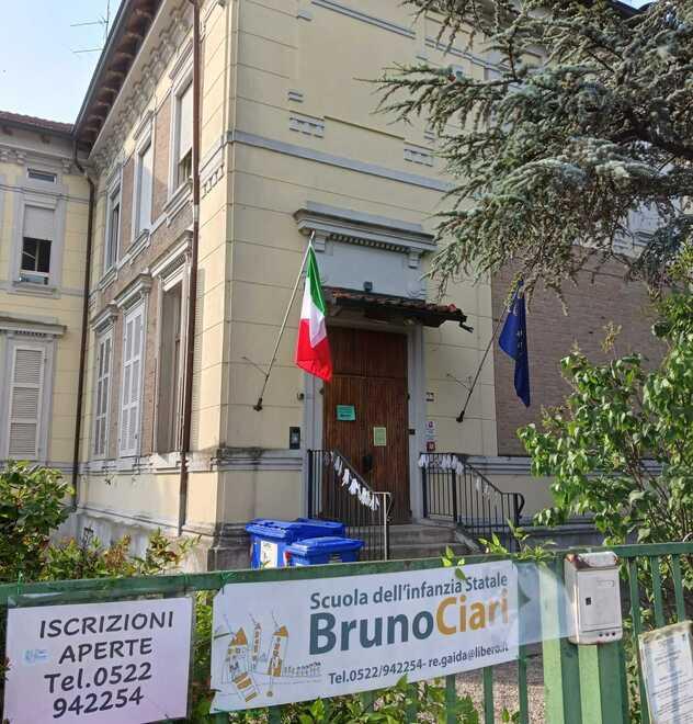 Chiude la mensa alla materna di Gaida: «Si taglia sempre qui, vergogna»