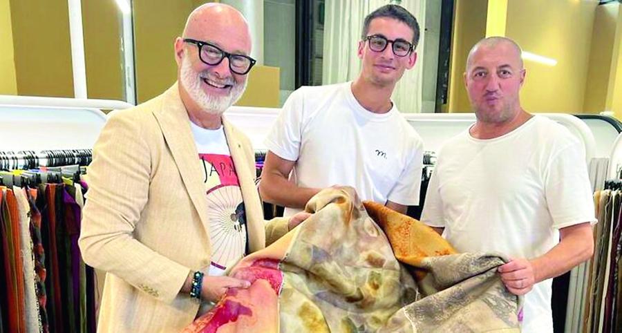 La fiera del tessile di Parigi fa flop: gli imprenditori pratesi dicono no
