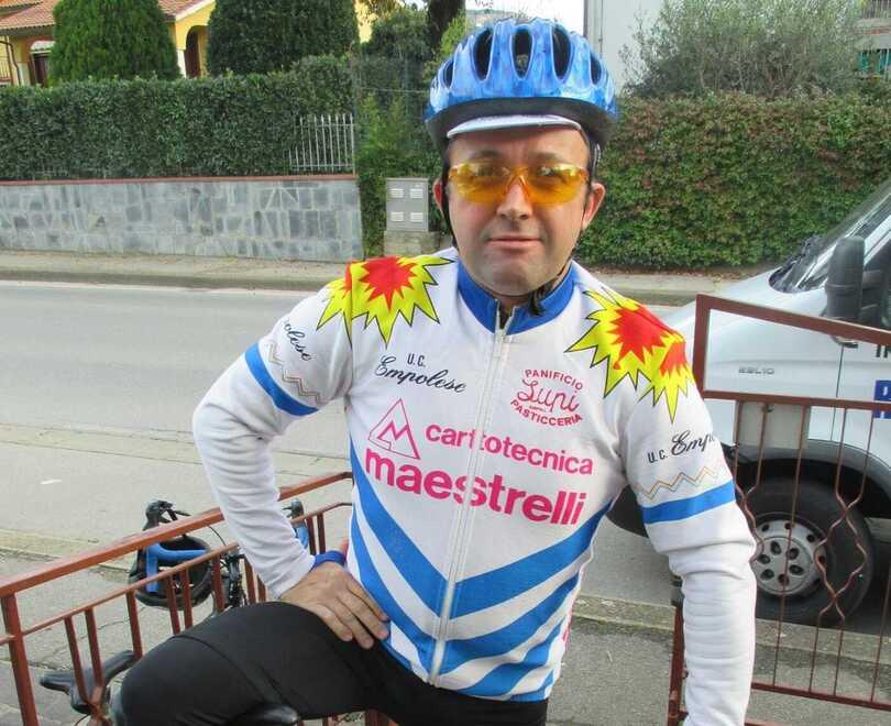 Stefano Biondi in tenuta sportiva