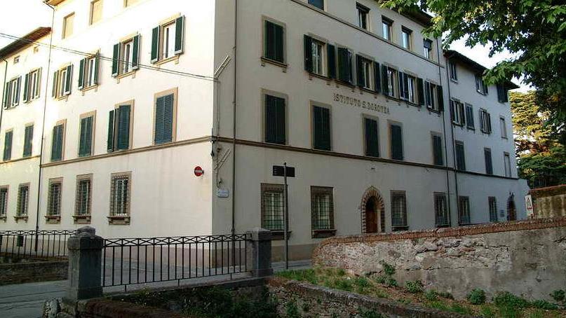 Dorotee, il tribunale di Lucca ordina: la scuola via entro ottobre