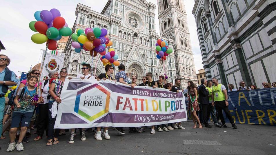 Toscana Pride, la parata dei diritti: in trentamila attesi a Firenze