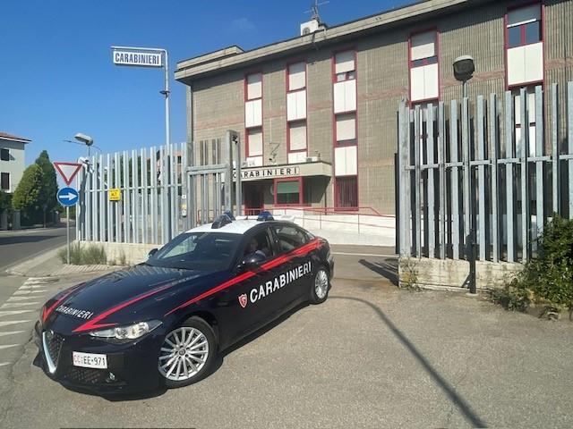 Sassuolo, anziana derubata del portafoglio al mercato. Presa una ragazza di 18 anni