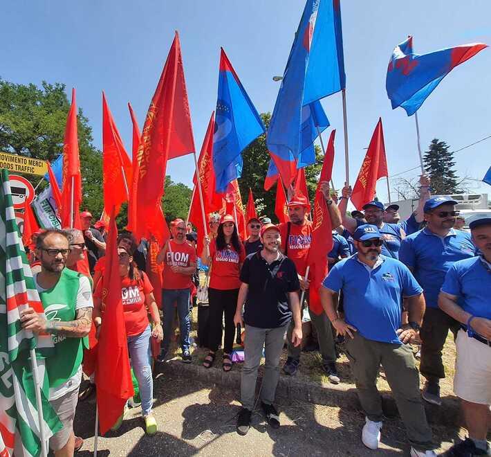 Sciopero dei metalmeccanici: «Rischio di recessione in autunno»