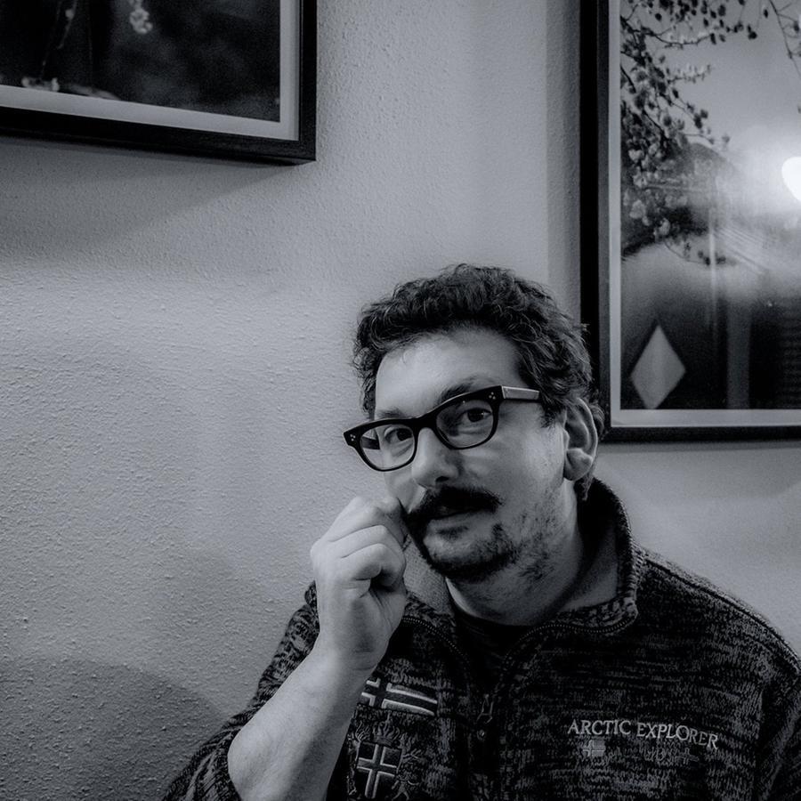 Empoli, è morto a 48 anni Marco Cappelli, l’Omino coi baffi