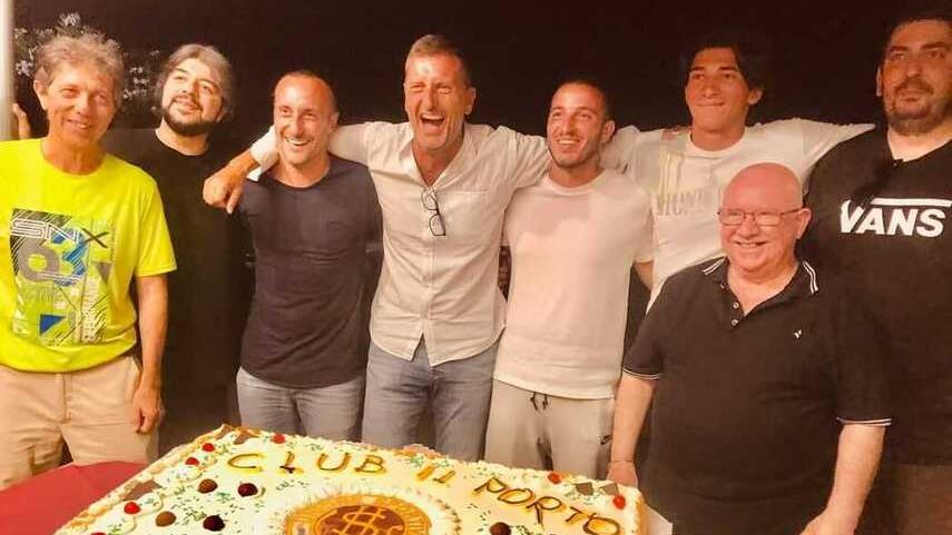 Livorno calcio, i club: «Grazie di tutto Toccafondi e ora massima fiducia a Esciua»