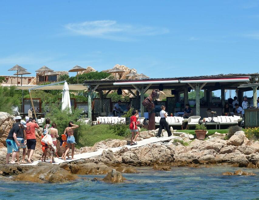 Una giornata alla Scogliera, il ristorante più esclusivo della Sardegna
